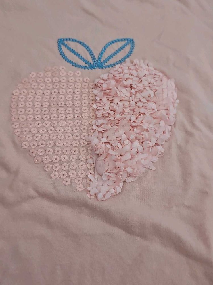 1 Girls T-shirt &amp; 3/4 Legging Set