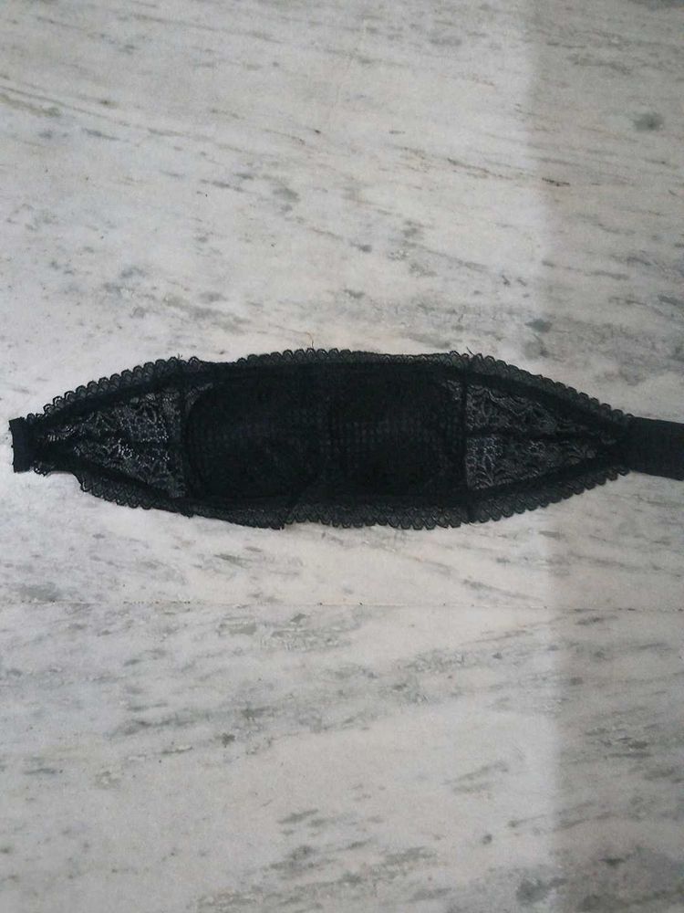 Black Lace Bandeau Bra
