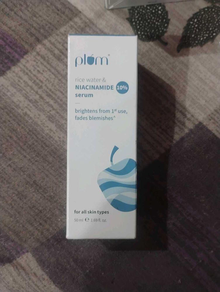 Plum Rice Water &amp; Niacinamide Serum