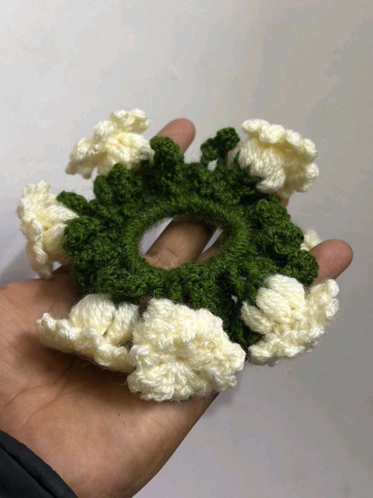 Hand Made Floral Crochet Scrunchie ( pack of one )