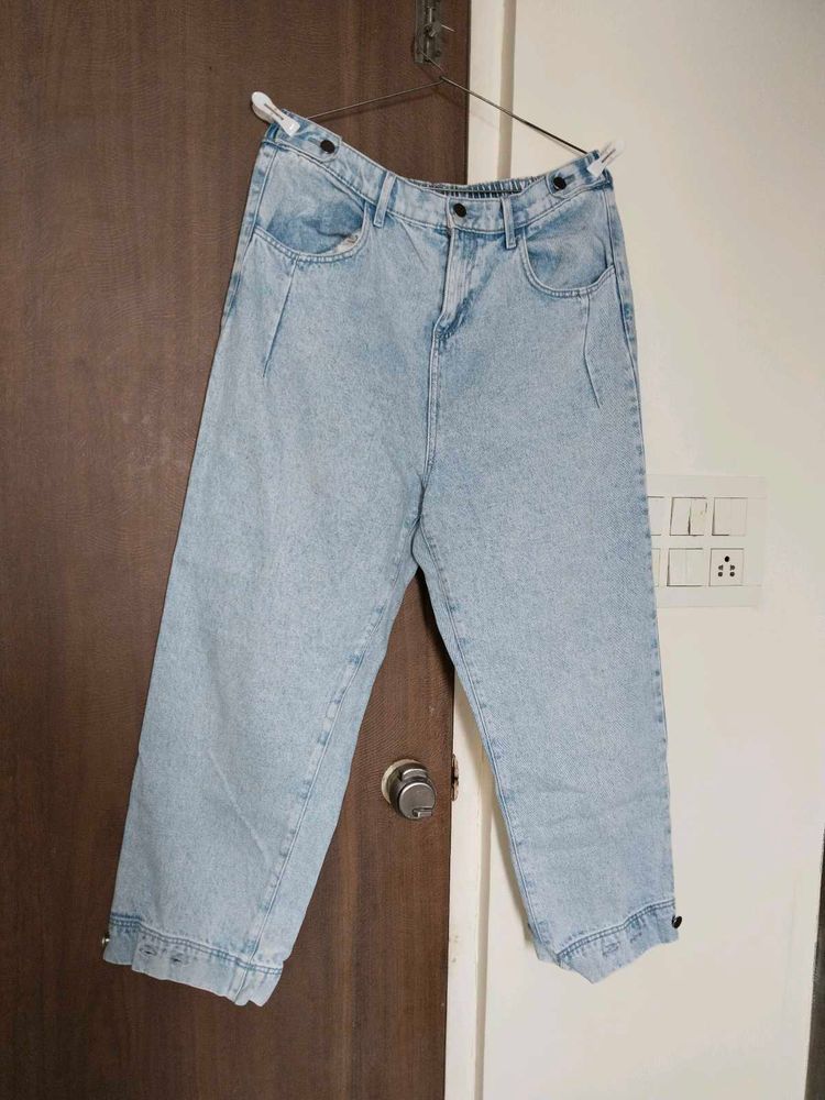 Light Wash Wide Leg Jeans