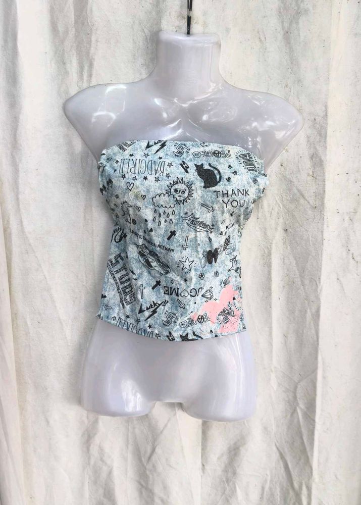 139. Cute Graphic Print Tube Top