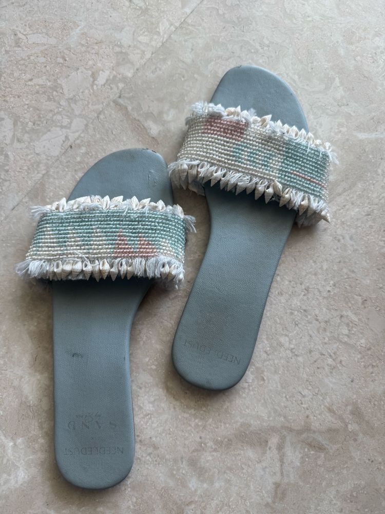 Beaded Fringe Shell Slides