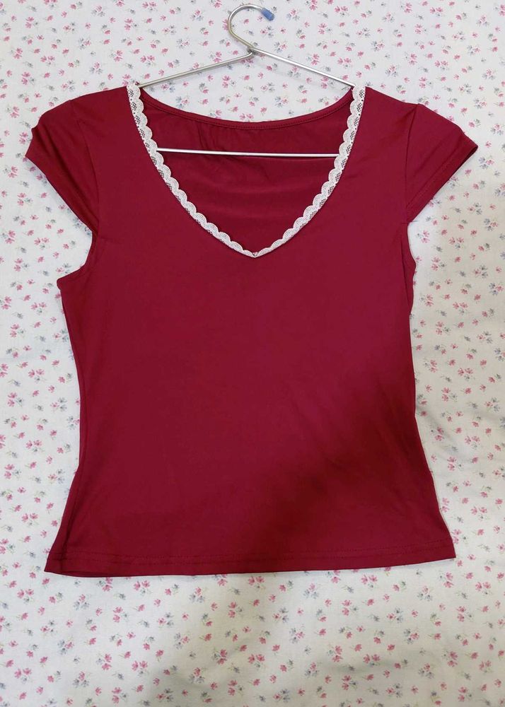 savana y2k Maroon V-Neck Top with Lace Trim