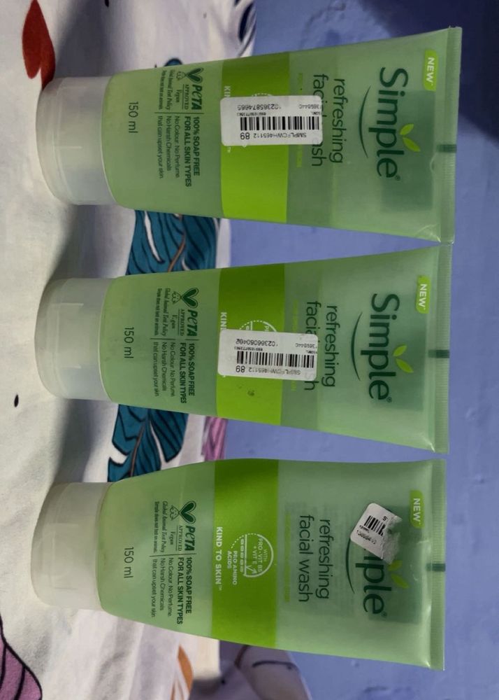 Simple Refreshing Facial Wash - Pack of 3
