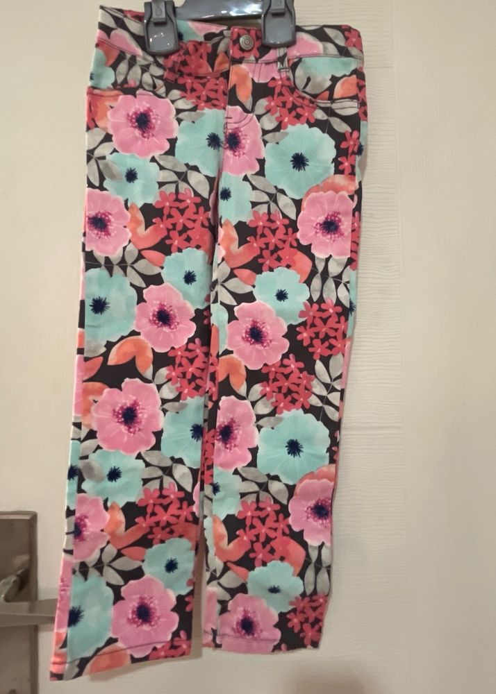 Brand New Gymboree Beautiful Floral Print Pant