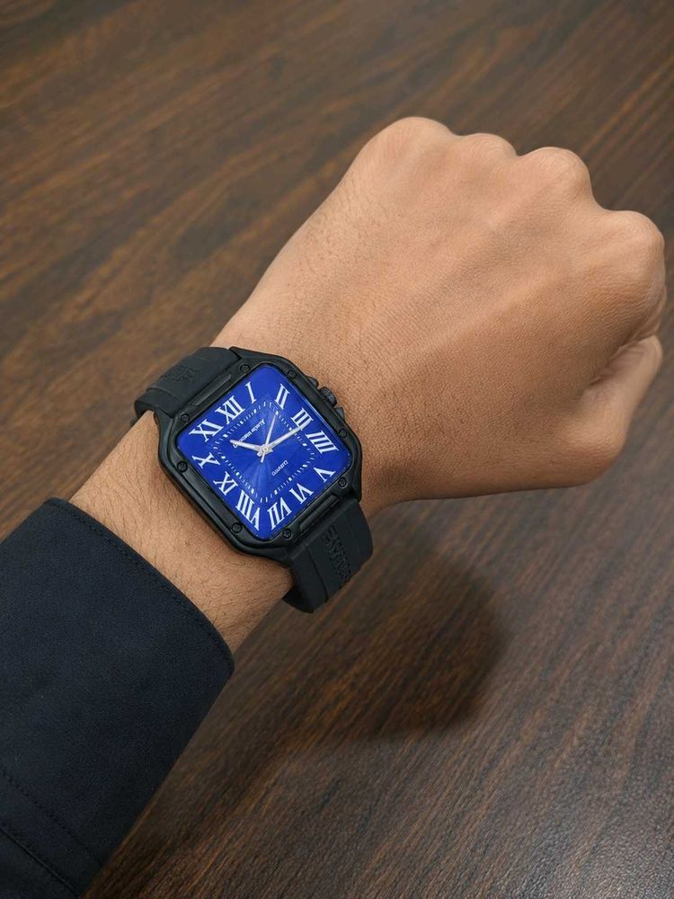 Stylish Blue Dial Watch