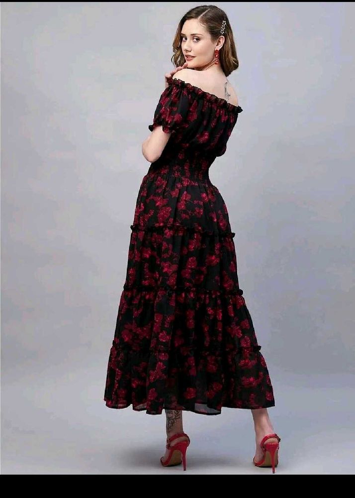 Chic Off-Shoulder Floral Maxi Dress