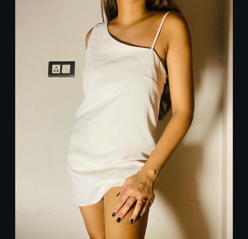 Elegant White Mini Dress