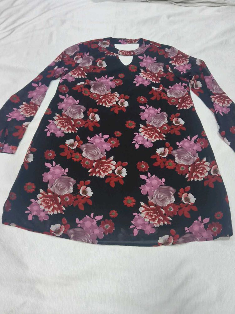 Very Smart Ladies Top