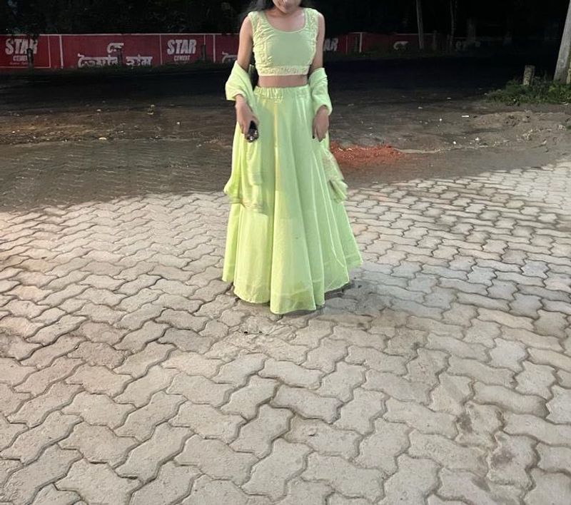 Botique Light Green Flowy Tunic Top