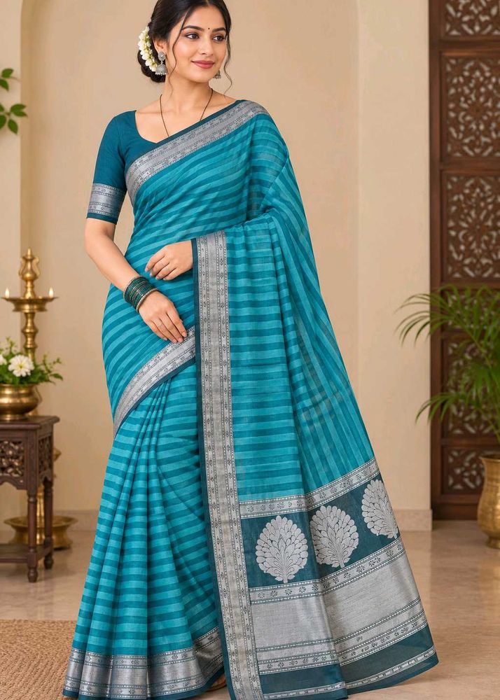 Stunning Saree With Silver Border Without Blouse