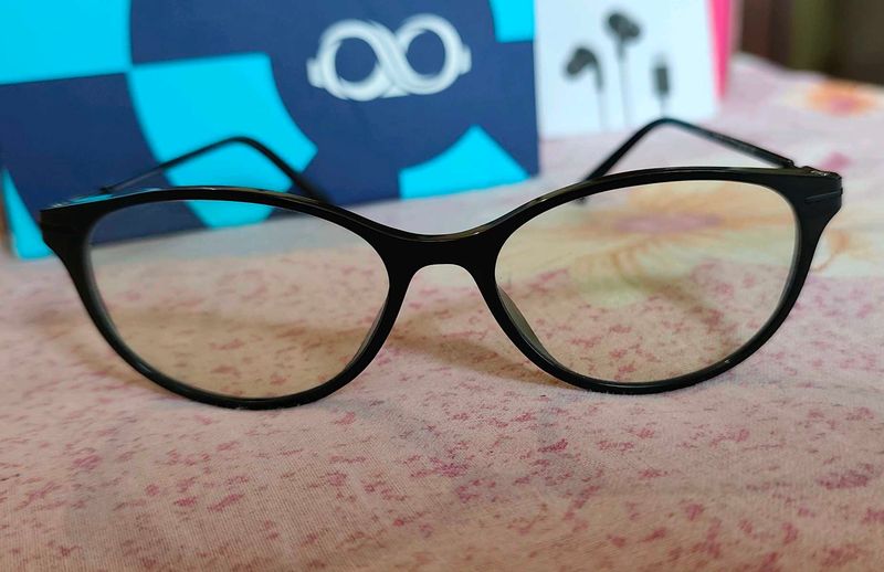 Lenskart blu Cat-Eye glasses