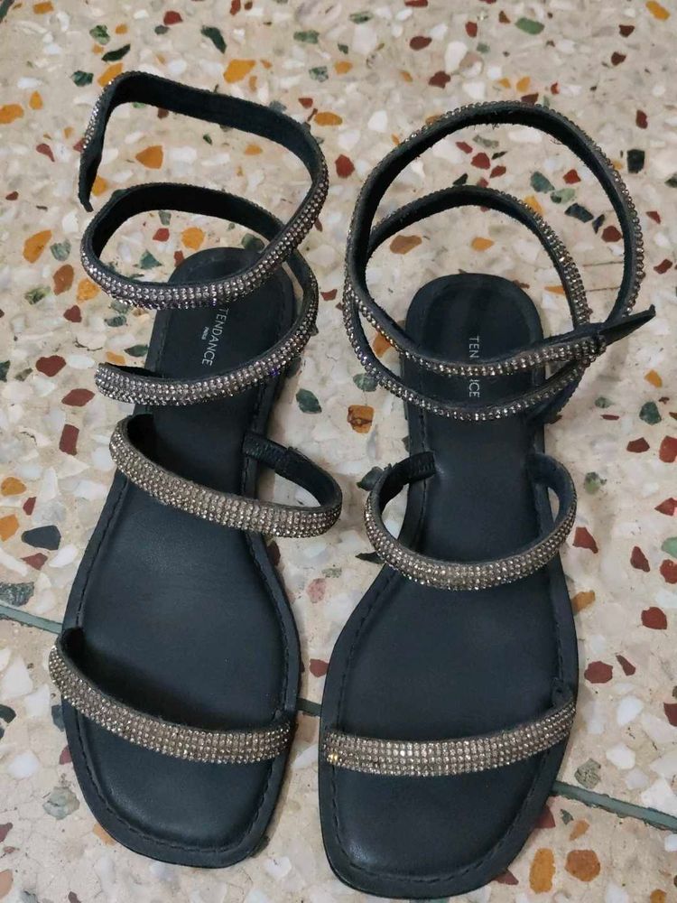 Trendy Rhinestone Wrap Sandals