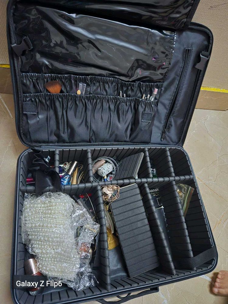 make up box