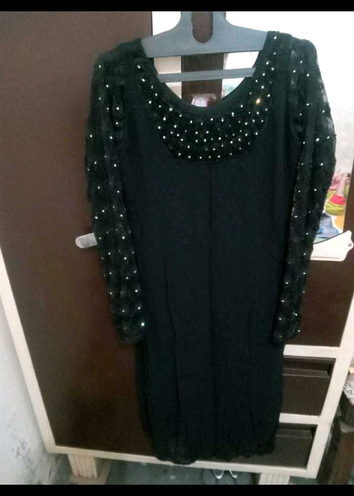 Black Embellished desighner sellerve kurti
