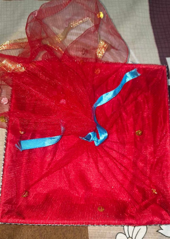 Gift Packing Basket
