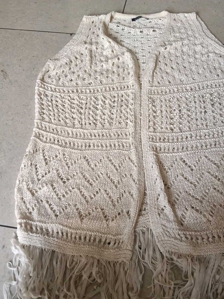zudio off - white crochet knit open - front shrug
