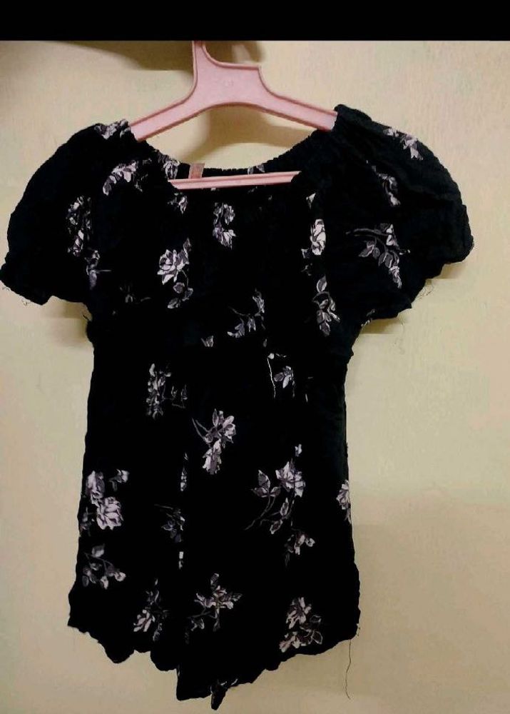 Floral Print Off-Shoulder Top