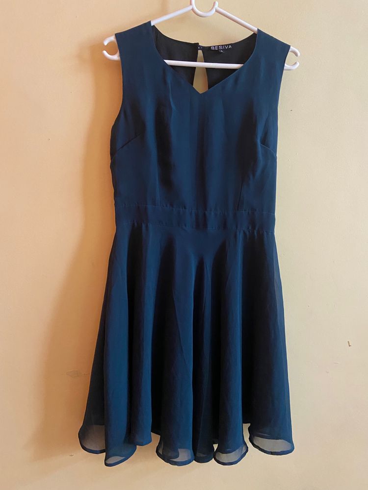 Besiva,Size S