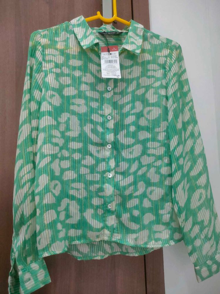 Chic Green Animal Print Button-Up Shirt