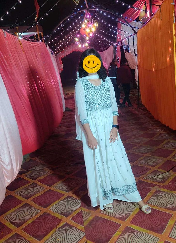 Ethnic White Dress (Naira Model)