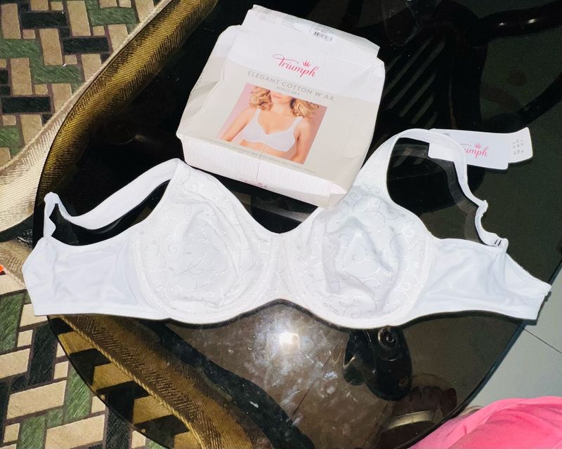 Triumph Underwired non padded White Cotton Bra
