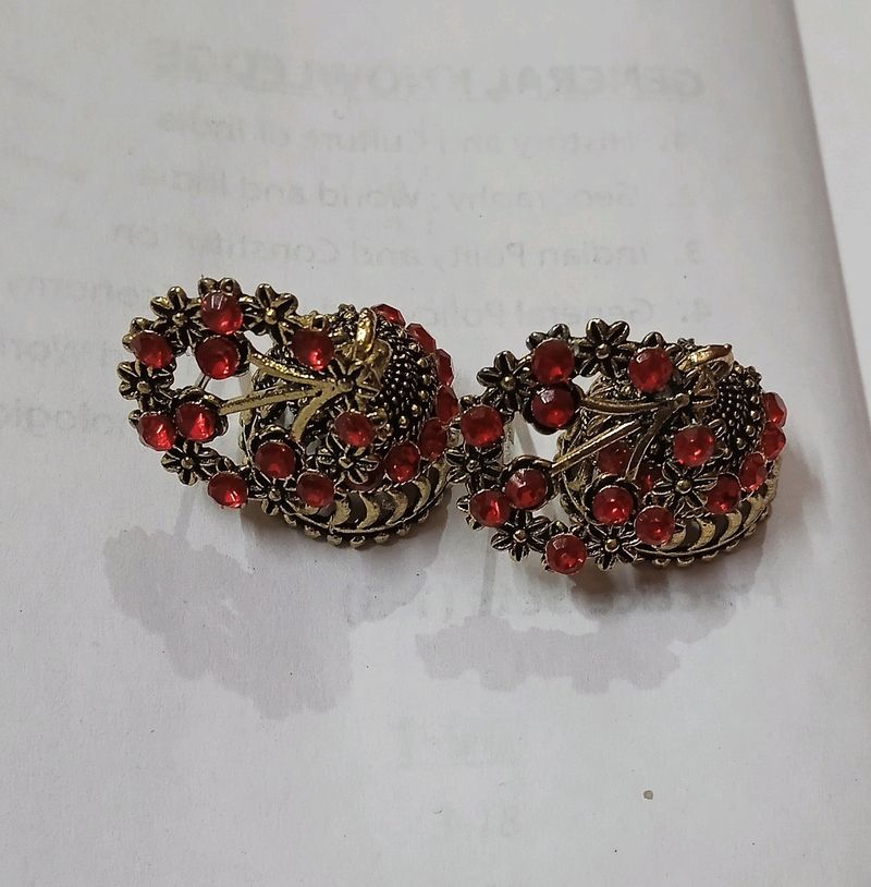 Earing &amp; Studs