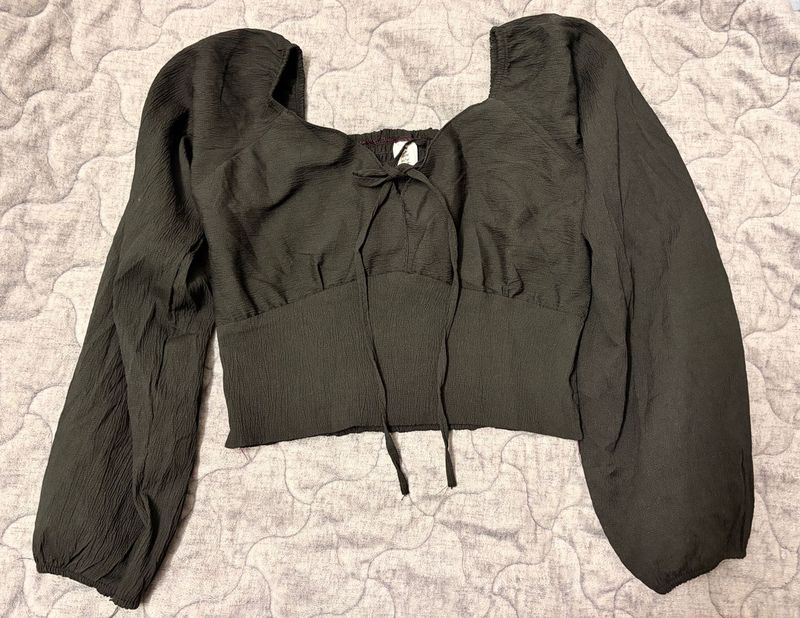 Chic Black Puff Sleeve Tie-Front Top
