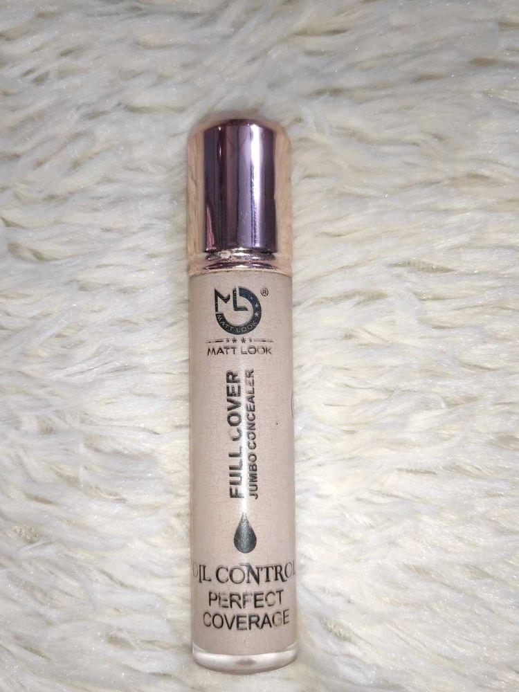 ✨Matt Look Concealer✨