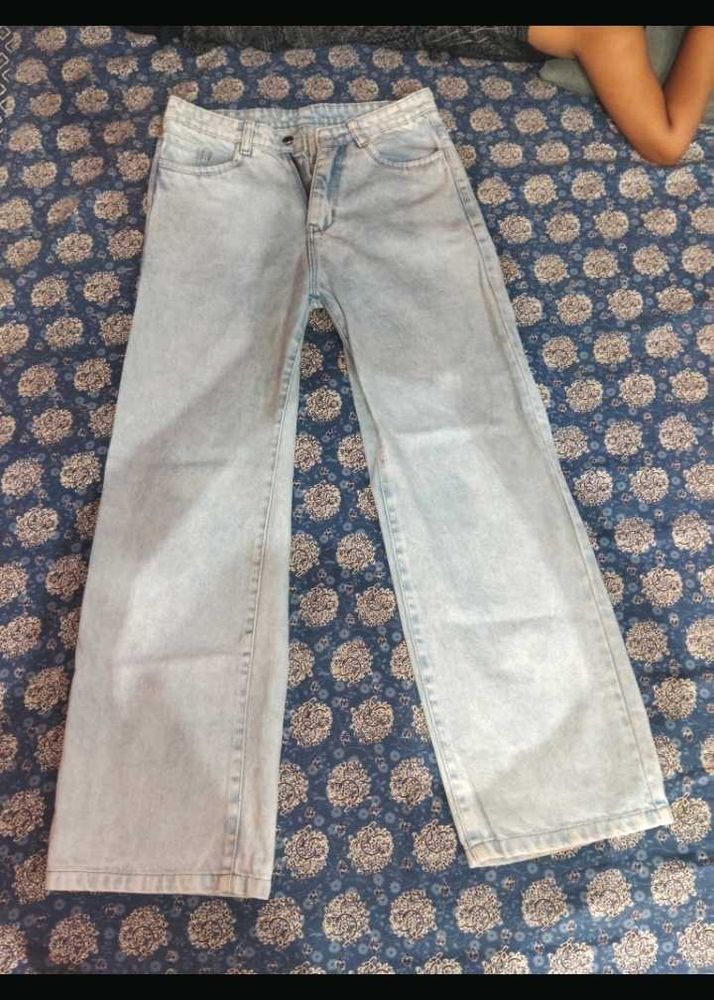 Light Wash Wide Leg Jeans