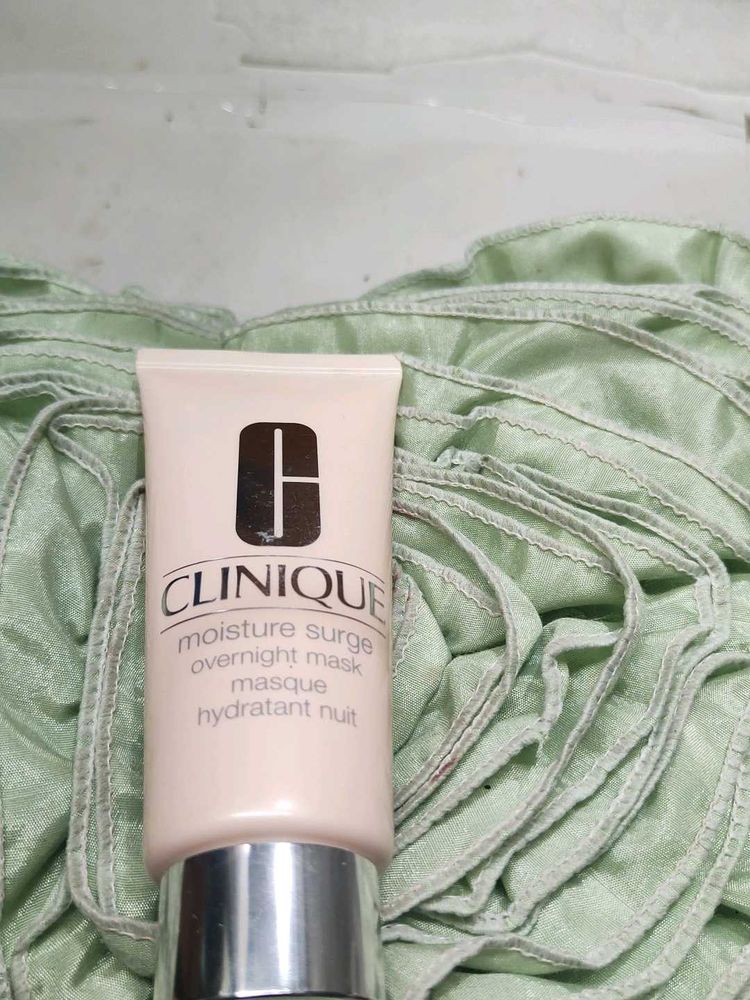 Clinique Moisture Surge Overnight Mask
