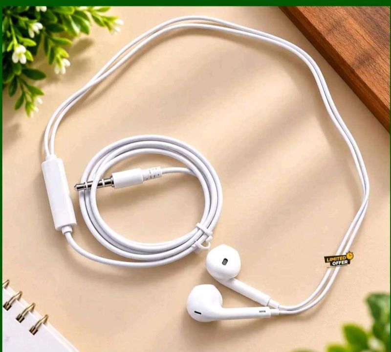 White Wired Earphones with Mic