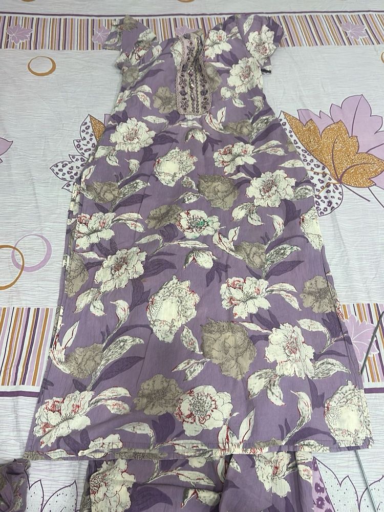 Elegant Floral Kurta Set
