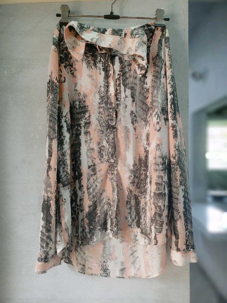 Printed shirt top