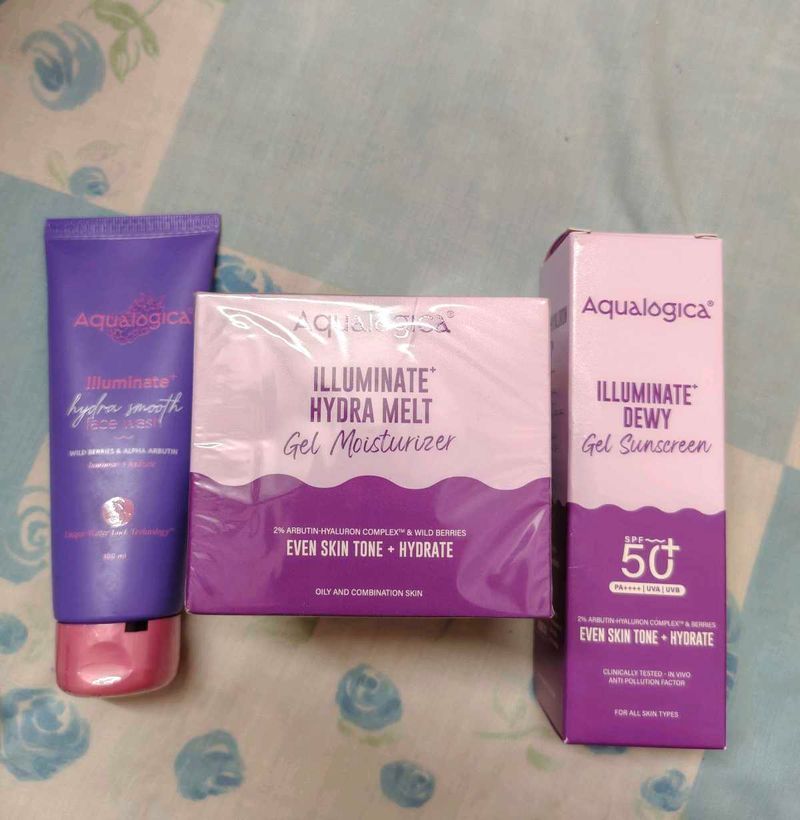 Aqualogica Illuminate Skincare Set