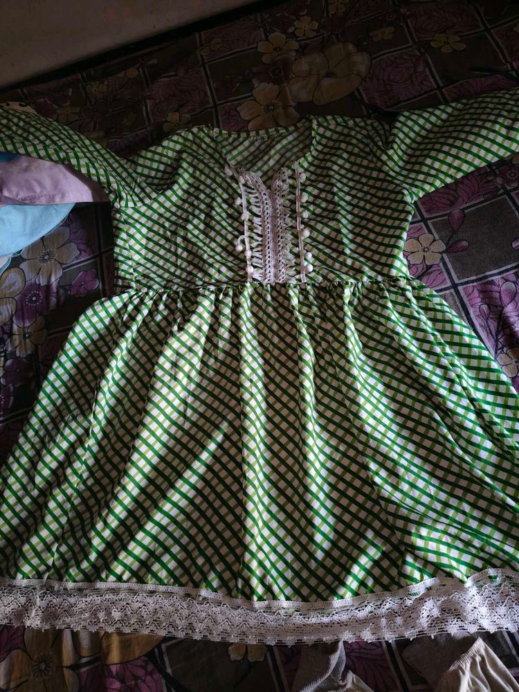 New Green Checkered Kurta with Lace Trim