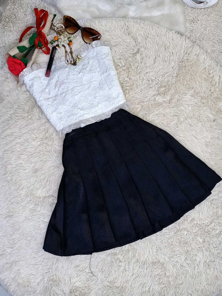 Black Pleated Skirt with shorts