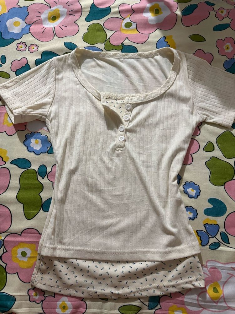 Ribbed Button-Up Cropped Top