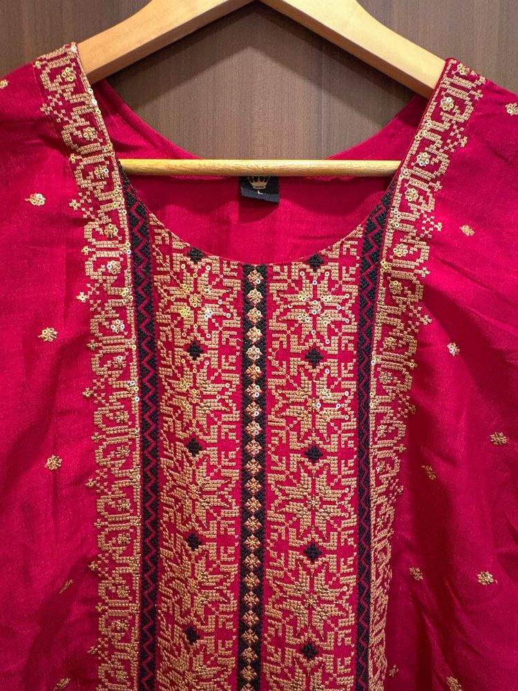 Embroidered Pink Kurta Set