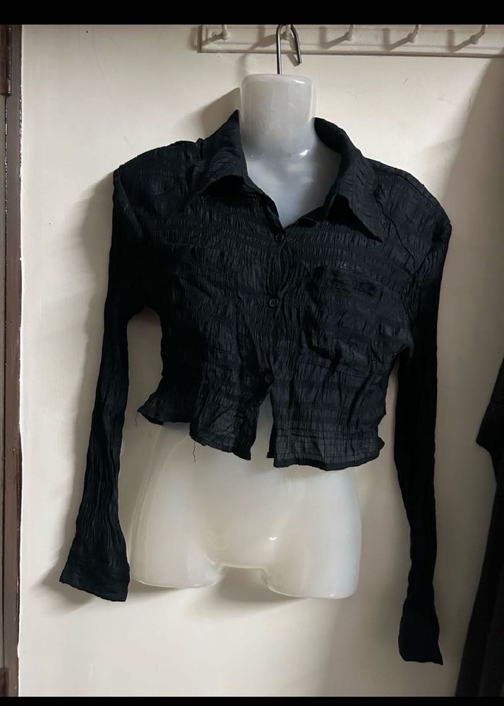 Textured Black Cropped Shirt