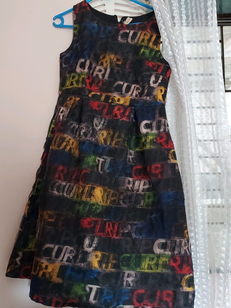 Very Pretty Frock With Extra Sleeves