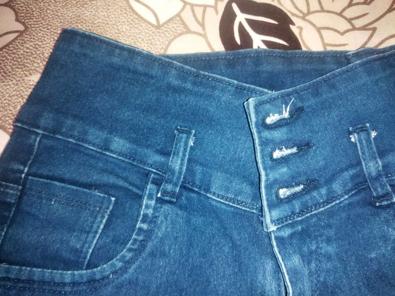 🎀High Waisted Blue Denim Jeans🎀