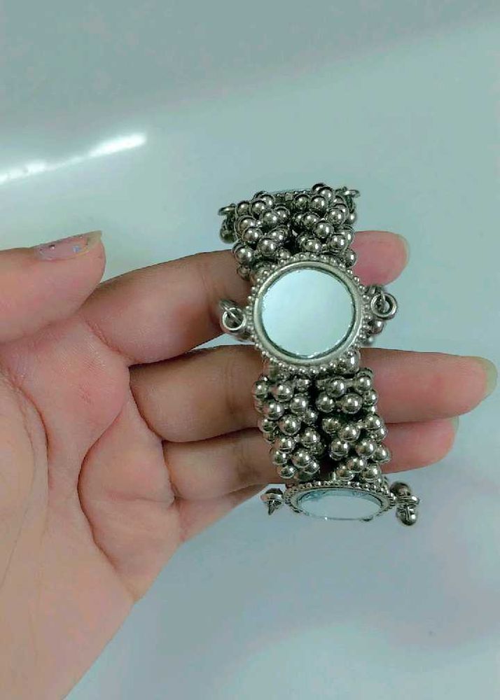 beautiful breslate mirror