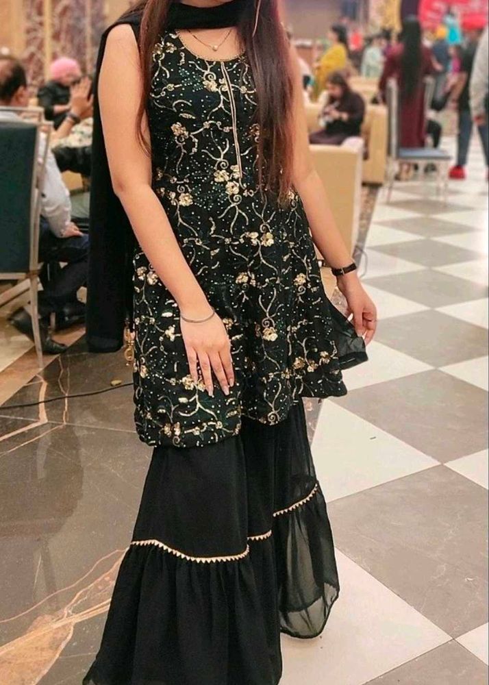 Elegant green sharara