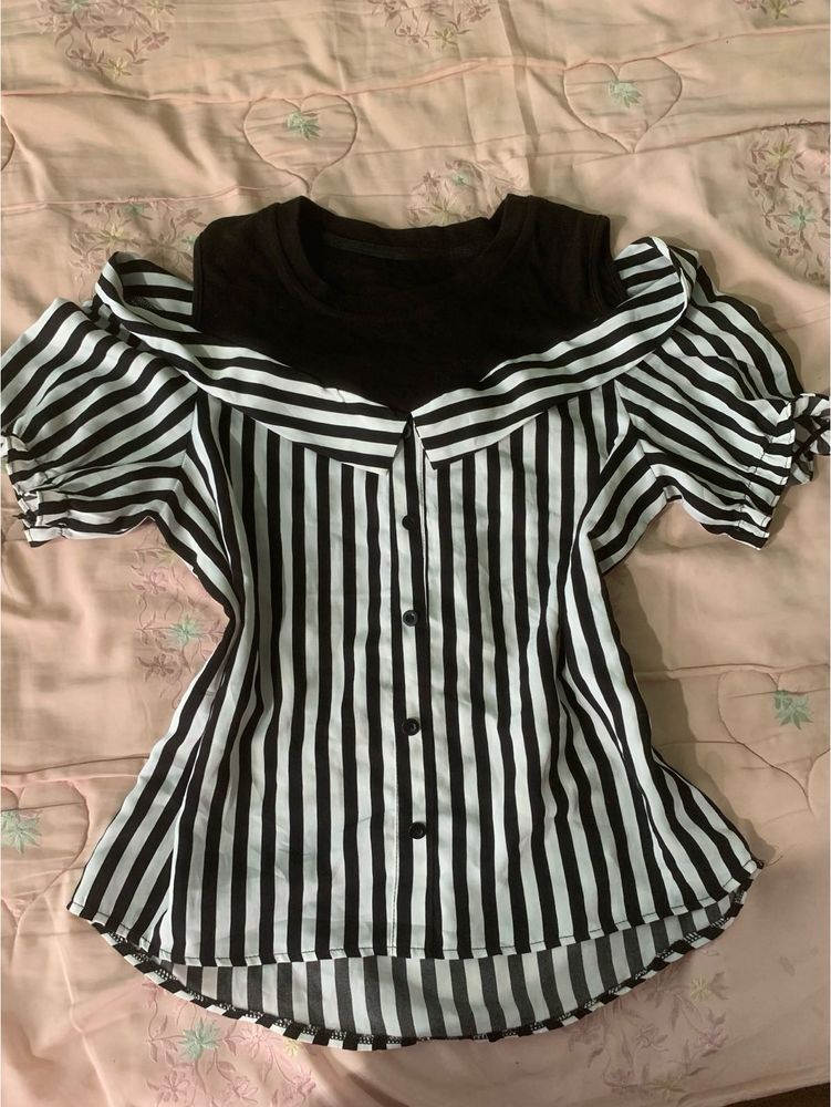 Chic Striped Cold Shoulder Top
