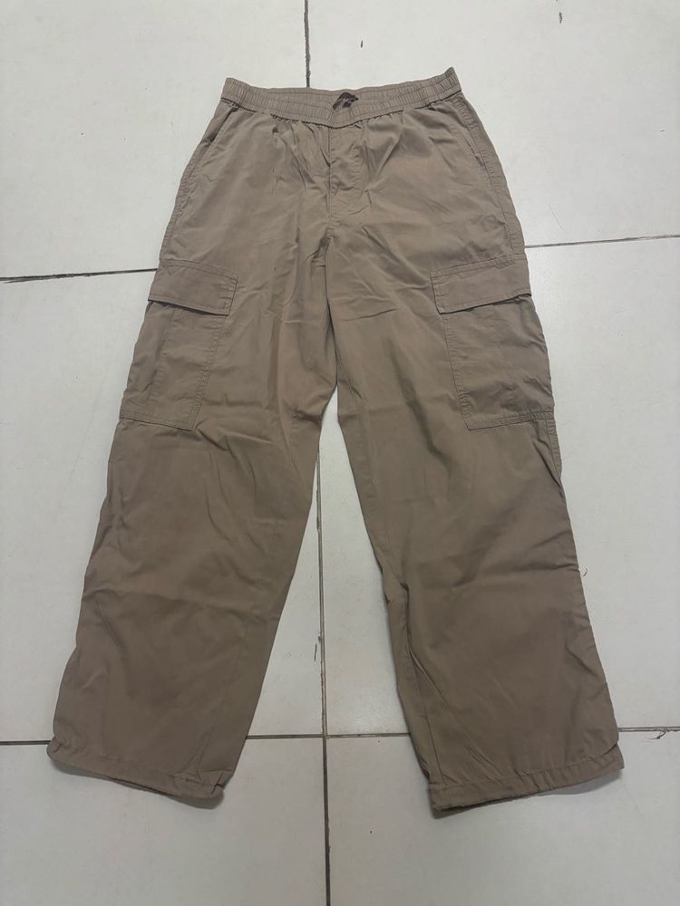 Brown UNIQLO Cargo Pants