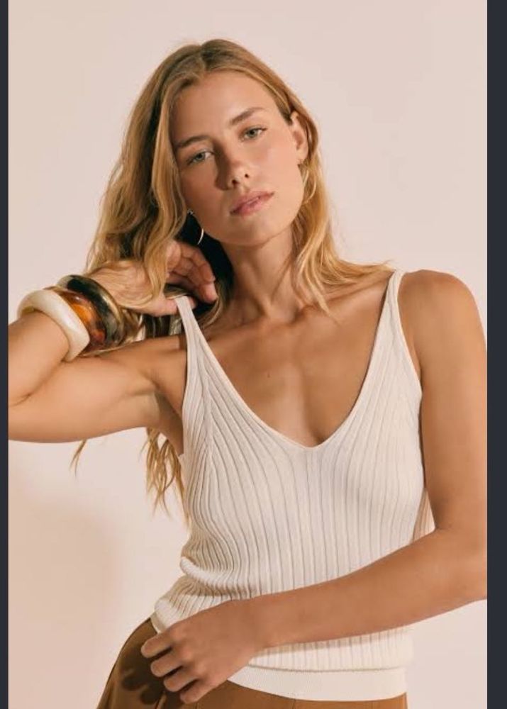 H&amp;M Ribbed Knit V-Neck Cami