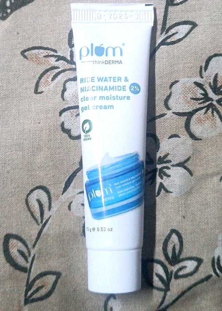 Plum Rice Water &amp; Niacinamide Gel Cream