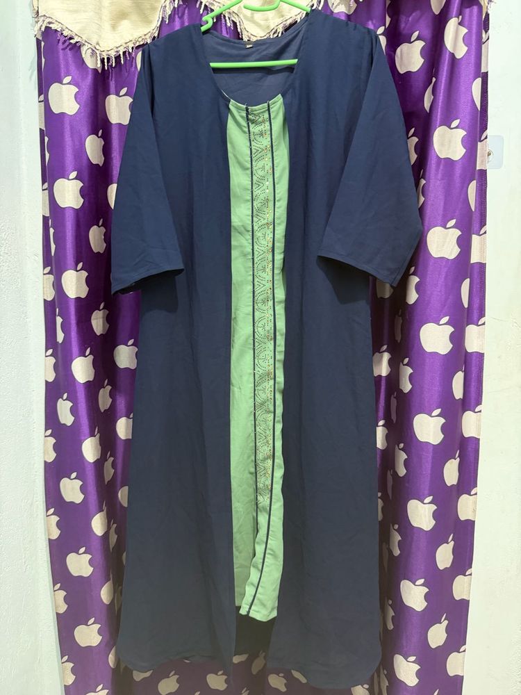 Elegant Navy Blue Kurta with Green Panel